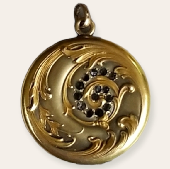 Antique Vintage Early 1900s W & SB Art Nouveau Gold Filled and Sapphire Locket - Picture 2 of 16